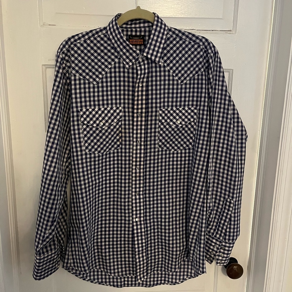 Men's Blue Checkered Gingham Western Button-up Shirt with Pearl buttons